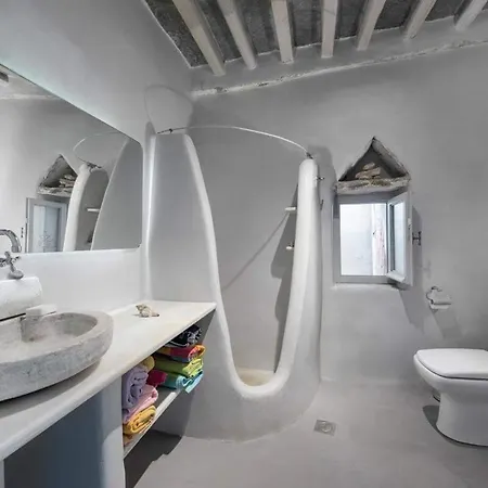 House In Kardiani With Breathtaking View Feriehus *